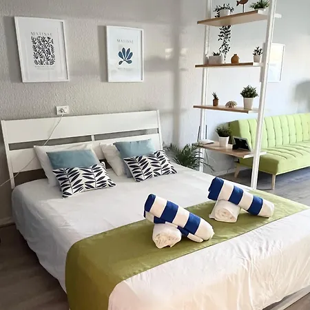 Ξενοδοχείο με διαμερίσματα Coral Bay Port Royale